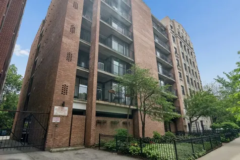 651 West Sheridan Road Chicago IL 60613
