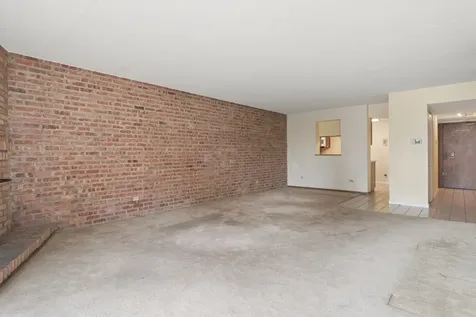651 West Sheridan Road Chicago IL 60613