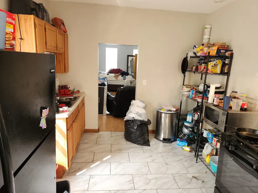 7533 South Dorchester Avenue Chicago IL 60619