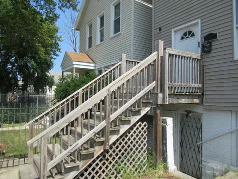 7533 South Dorchester Avenue Chicago IL 60619