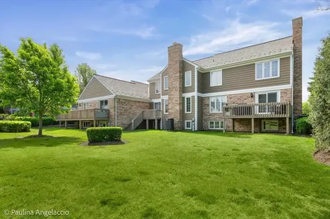 1417 Shire Circle Inverness IL 60067