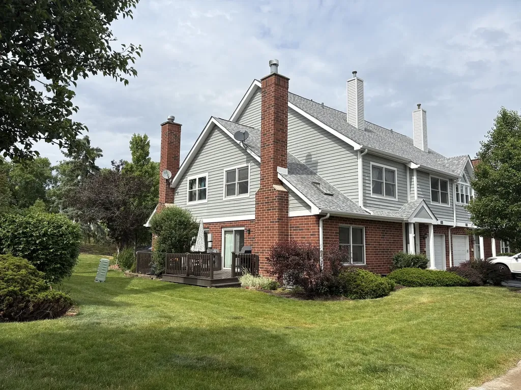 7932 Stewart Drive Darien IL 60561
