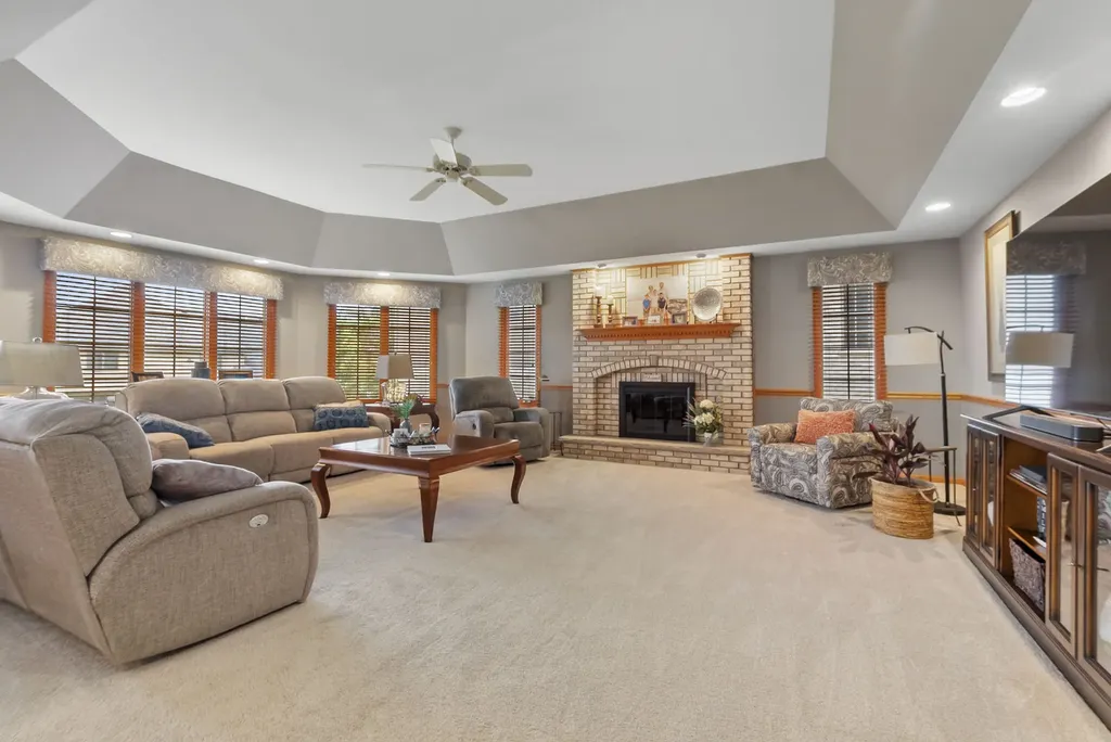 17632 Coronado Drive Orland Park IL 60467