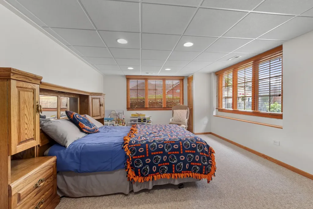17632 Coronado Drive Orland Park IL 60467