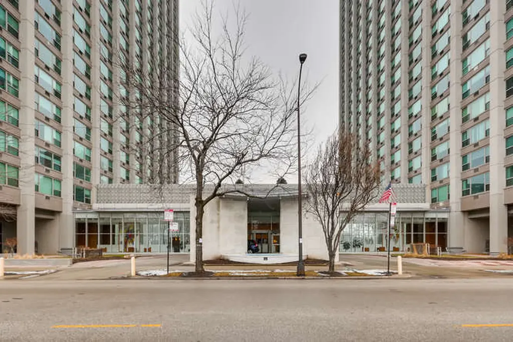 3600 North Lake Shore Drive Chicago IL 60613