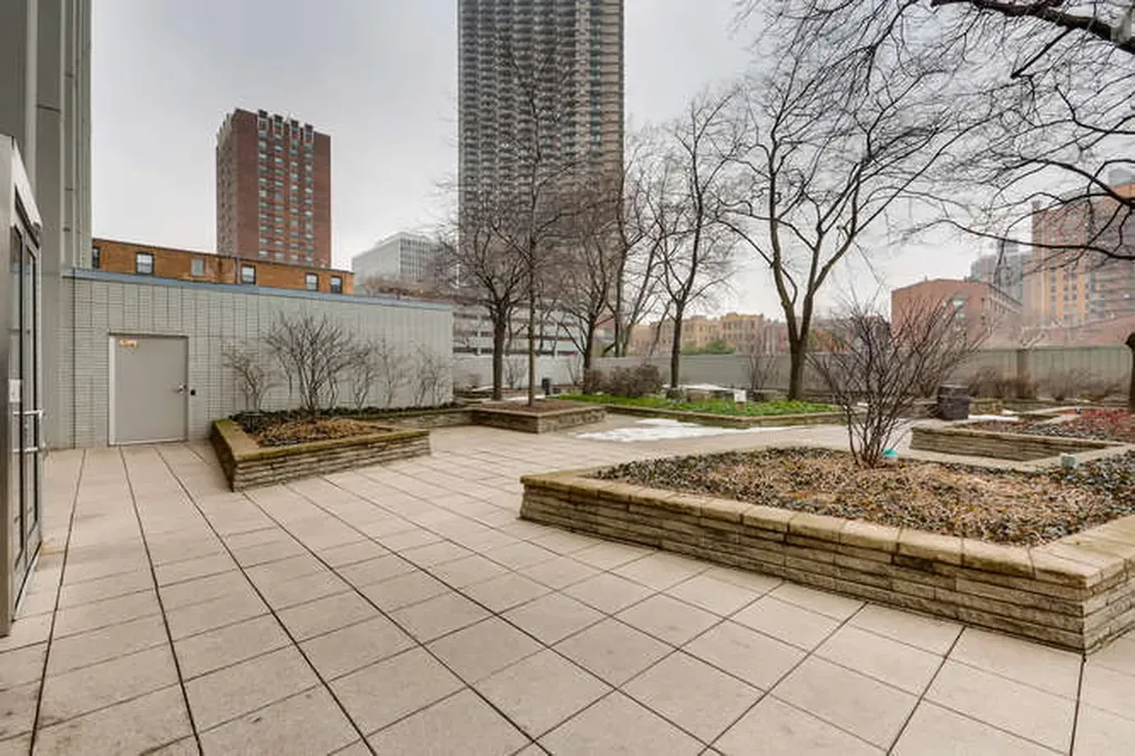3600 North Lake Shore Drive Chicago IL 60613