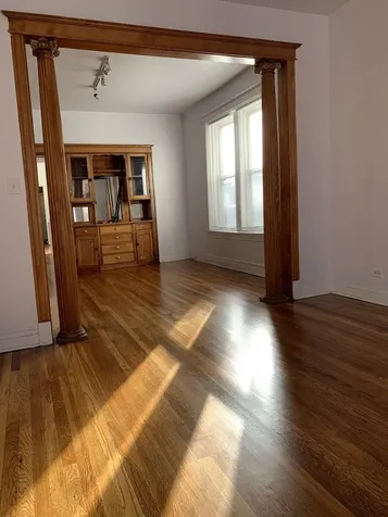 2135 West Division Street Chicago IL 60622