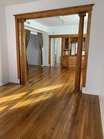 2135 West Division Street Chicago IL 60622