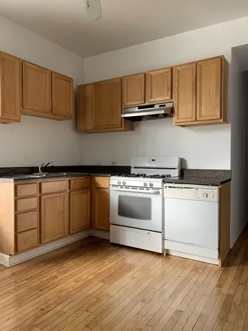 2135 West Division Street Chicago IL 60622