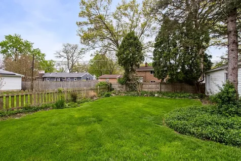 1324 Golf Avenue Highland Park IL 60035