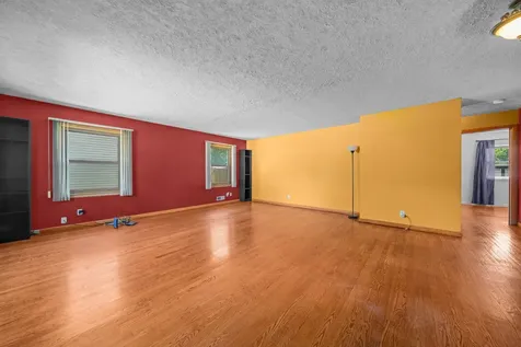 3226 Latham Street Rockford IL 61103