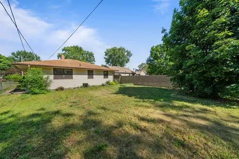 3226 Latham Street Rockford IL 61103