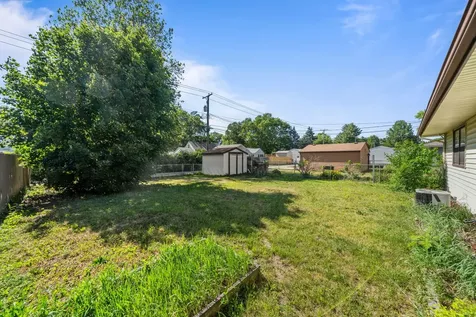 3226 Latham Street Rockford IL 61103