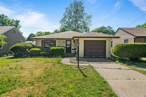 3226 Latham Street Rockford IL 61103