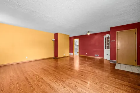 3226 Latham Street Rockford IL 61103