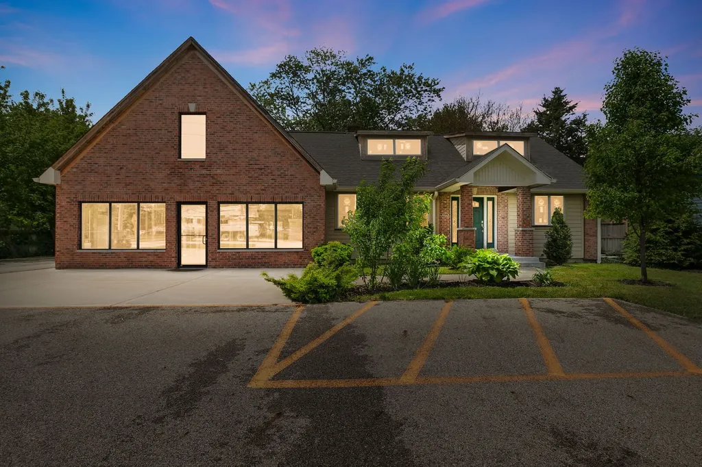 618 Barron Boulevard Grayslake IL 60030