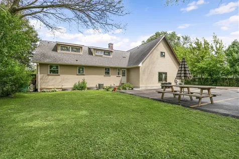 618 Barron Boulevard Grayslake IL 60030
