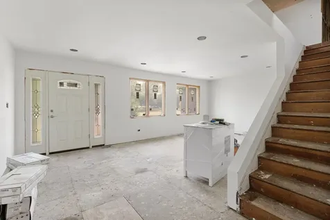 618 Barron Boulevard Grayslake IL 60030