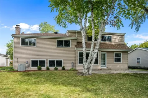 1145 Weeping Willow Lane Libertyville IL 60048