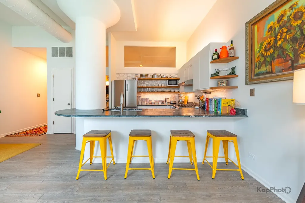 812 West Van Buren Street Chicago IL 60607