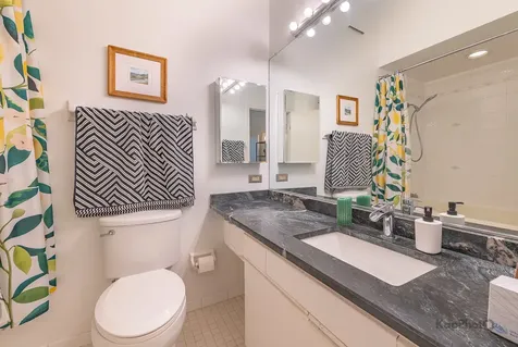 812 West Van Buren Street Chicago IL 60607