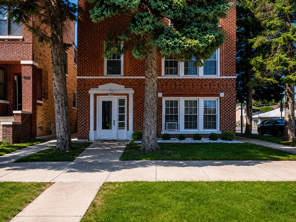 6200 South Kolin Avenue Chicago IL 60629