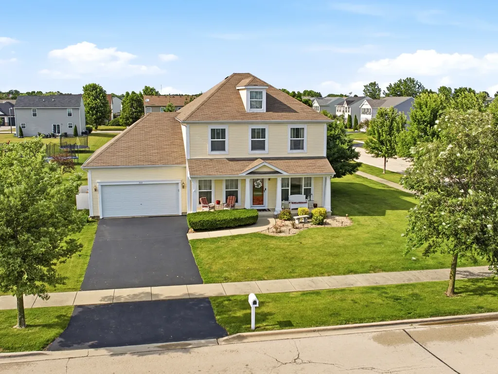 305 Shadow Wood Drive Yorkville IL 60560