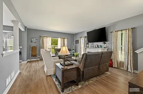 305 Shadow Wood Drive Yorkville IL 60560