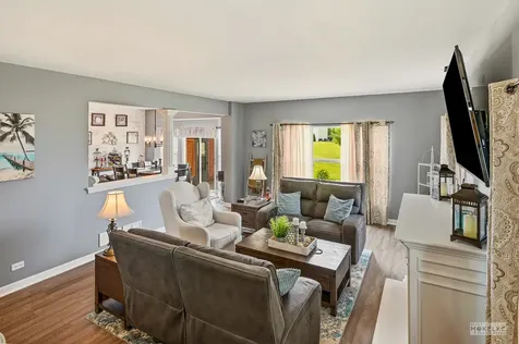 305 Shadow Wood Drive Yorkville IL 60560