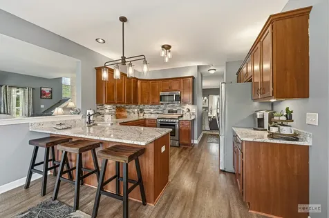 305 Shadow Wood Drive Yorkville IL 60560