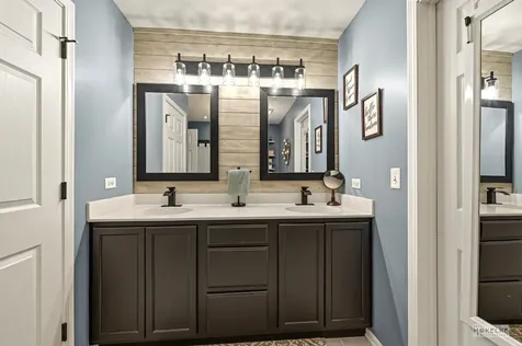 305 Shadow Wood Drive Yorkville IL 60560