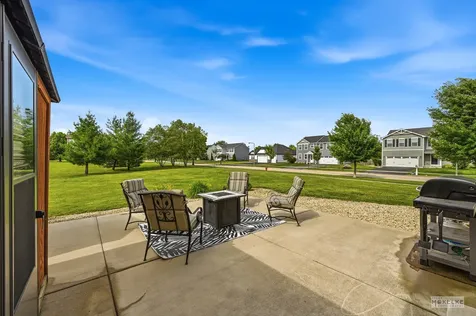 305 Shadow Wood Drive Yorkville IL 60560