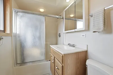 130 North Horner Lane Mount Prospect IL 60056