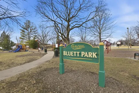 130 North Horner Lane Mount Prospect IL 60056