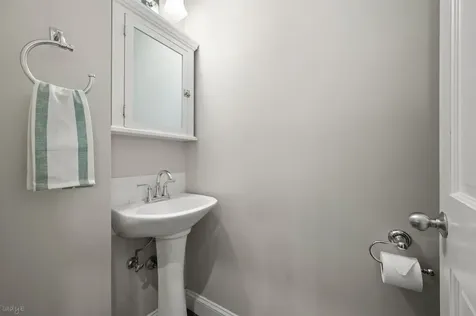 2820 North Greenview Street Chicago IL 60657