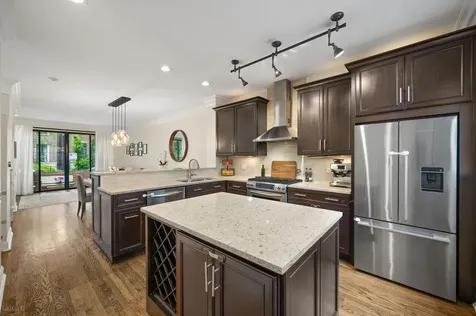 2820 North Greenview Street Chicago IL 60657