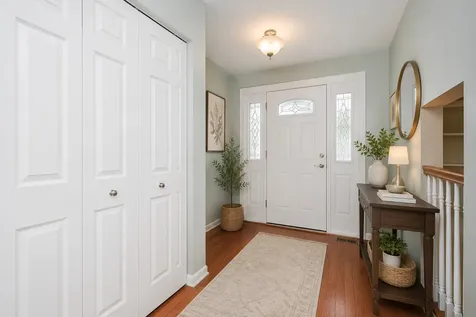 249 Langton Drive Bloomingdale IL 60108