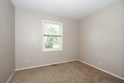 249 Langton Drive Bloomingdale IL 60108