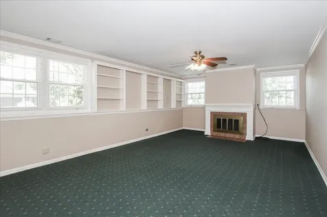 249 Langton Drive Bloomingdale IL 60108