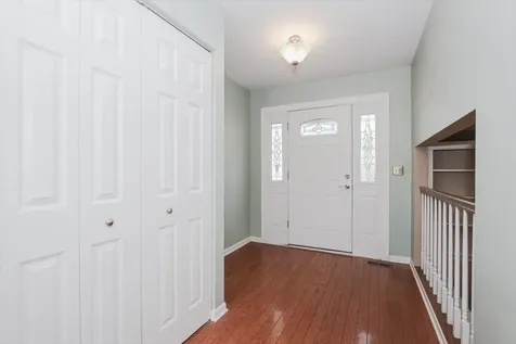 249 Langton Drive Bloomingdale IL 60108