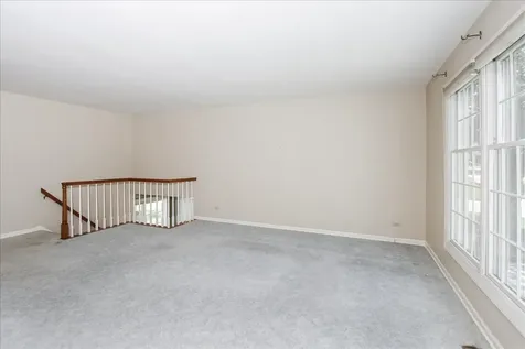 249 Langton Drive Bloomingdale IL 60108