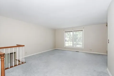 249 Langton Drive Bloomingdale IL 60108
