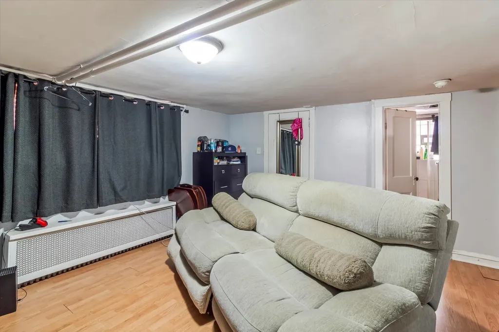 2705 North Oak Park Avenue Chicago IL 60707