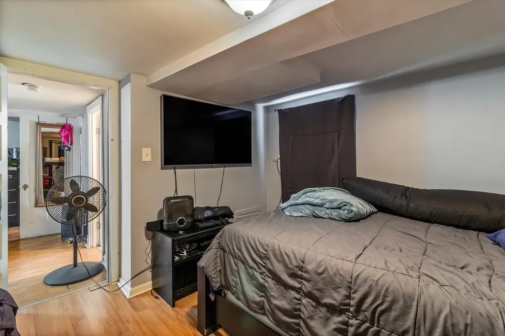 2705 North Oak Park Avenue Chicago IL 60707
