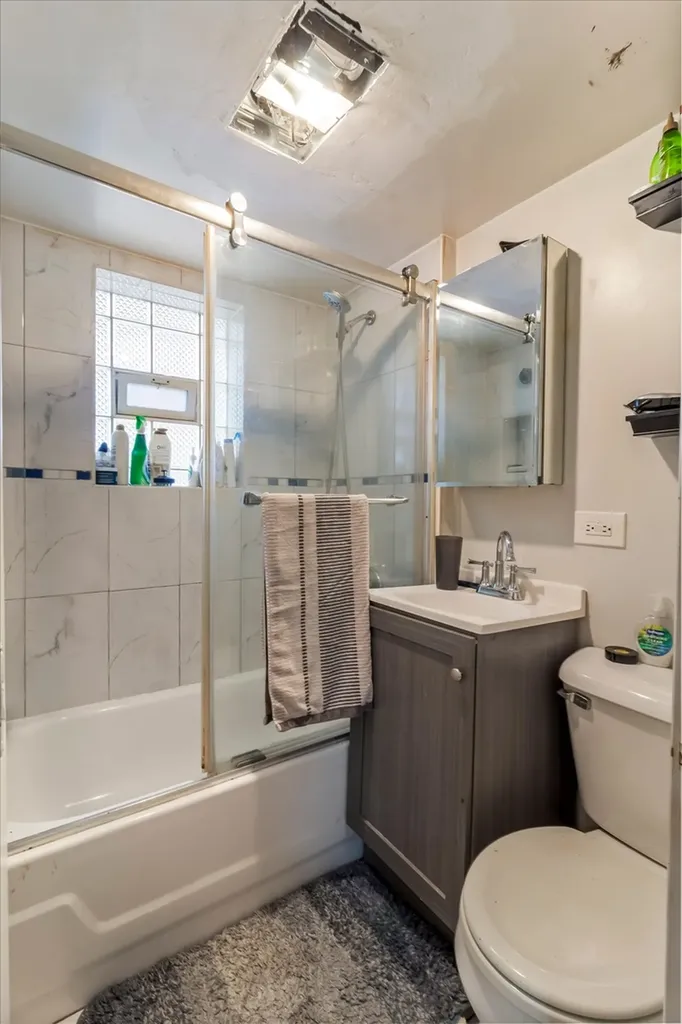 2705 North Oak Park Avenue Chicago IL 60707