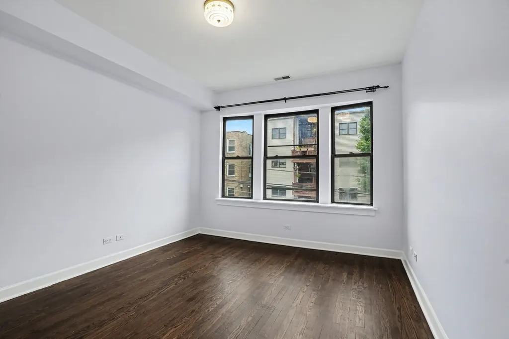 1331 West North Shore Avenue Chicago IL 60626
