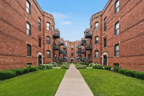 1331 West North Shore Avenue Chicago IL 60626
