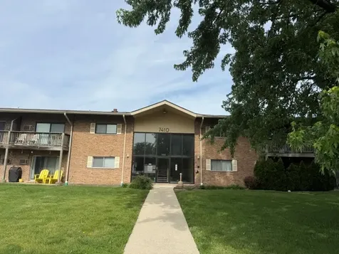 7410 Brookdale Drive Darien IL 60561