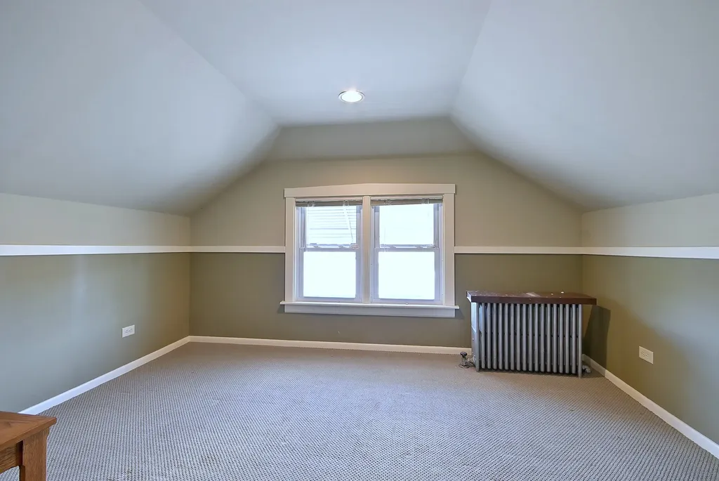 3604 North Linder Avenue Chicago IL 60641