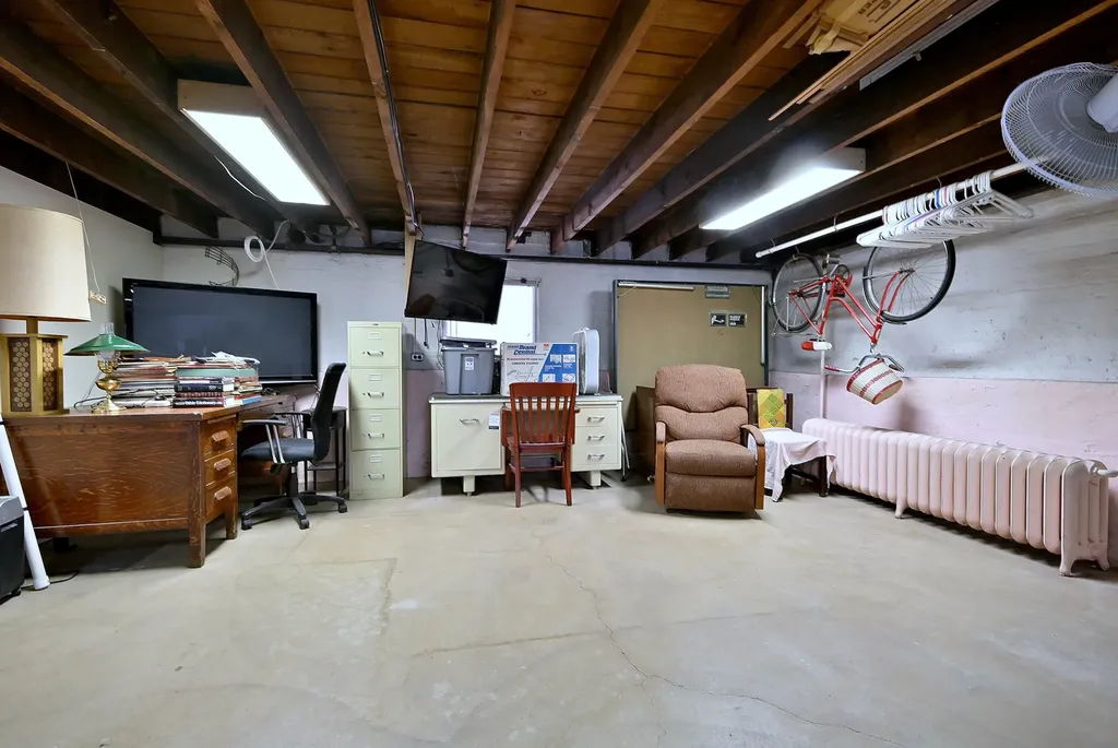 3604 North Linder Avenue Chicago IL 60641